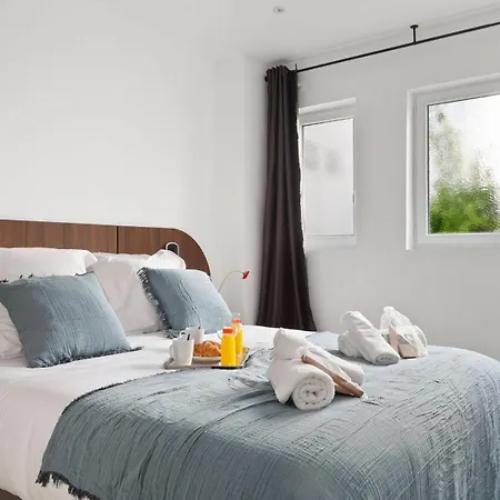 Apartment Thebluestay 264 - Spacious In 15 - Ac