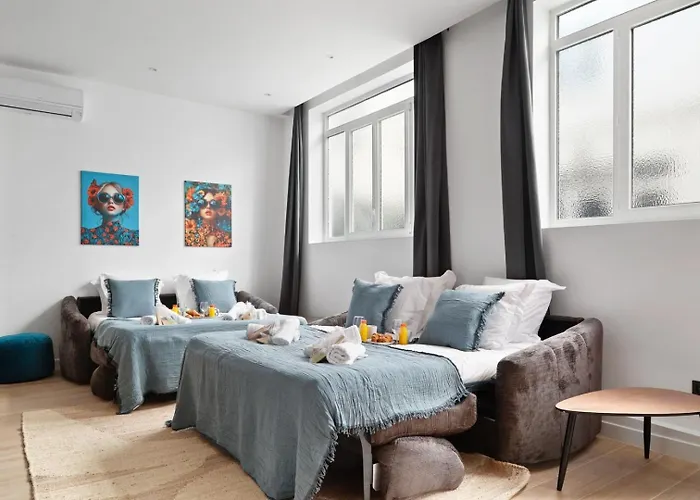Thebluestay 264 - Spacious In 15 - Ac *